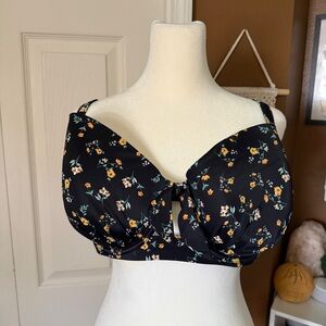 Shade & Shore Black Floral Bikini Top with Underwire | Size 38DDD